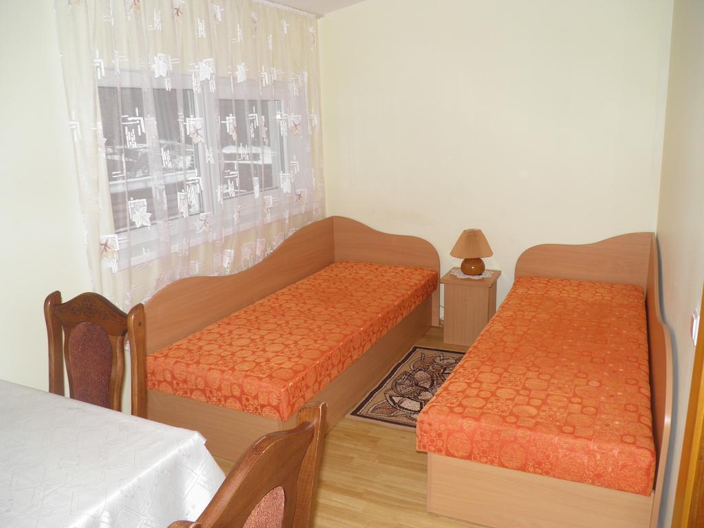 Rooms For Rent Near Vilnius Bezdonys Стая снимка